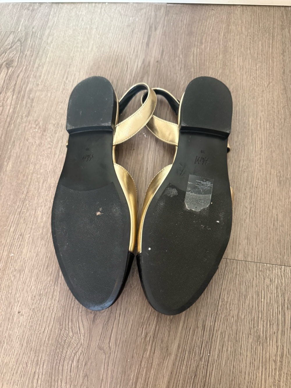 H&M Gold and Black Slingback Flats - Women Size 8 - Picture 3 of 4